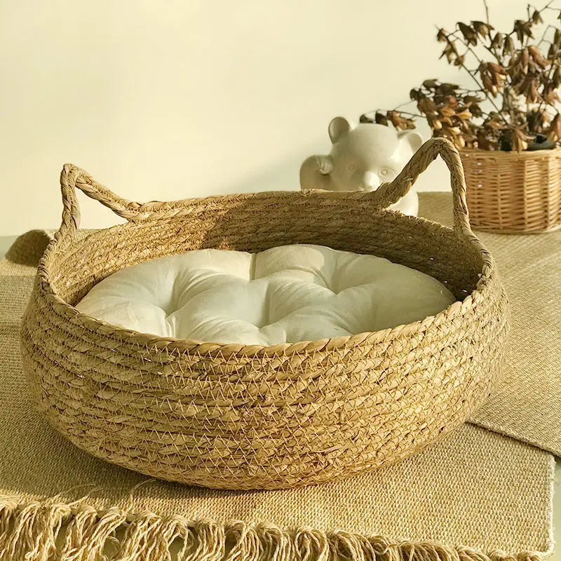 Four Seasons Woven Cat Bed