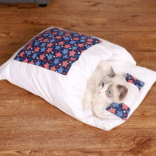 Japanese Style Adorable Cat Sleeping Bed - Happy2Cats