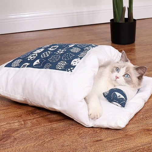 Japanese Style Adorable Cat Sleeping Bed - Happy2Cats